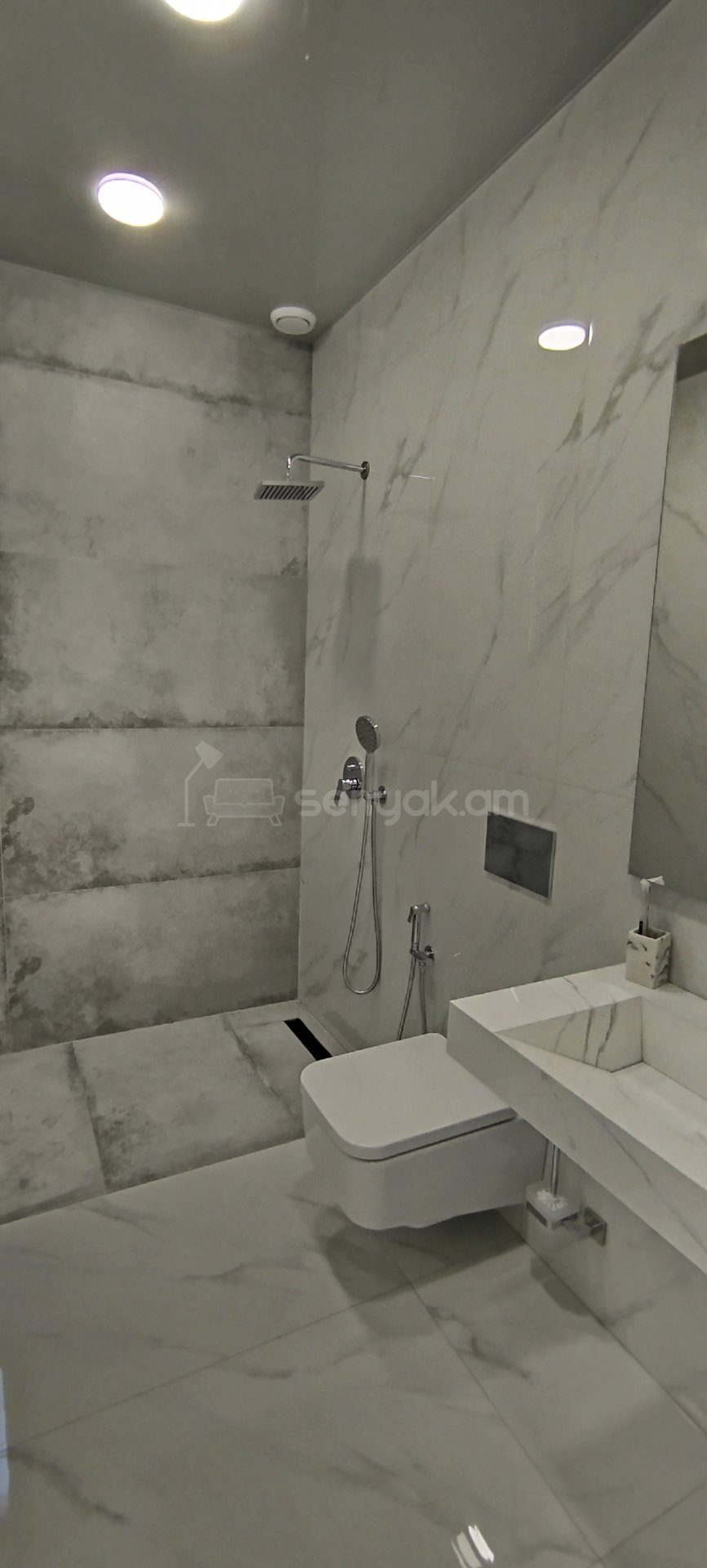 4 Սենյականոց Շքեղ Առանձնատուն, 300քմ, Լողավազանով