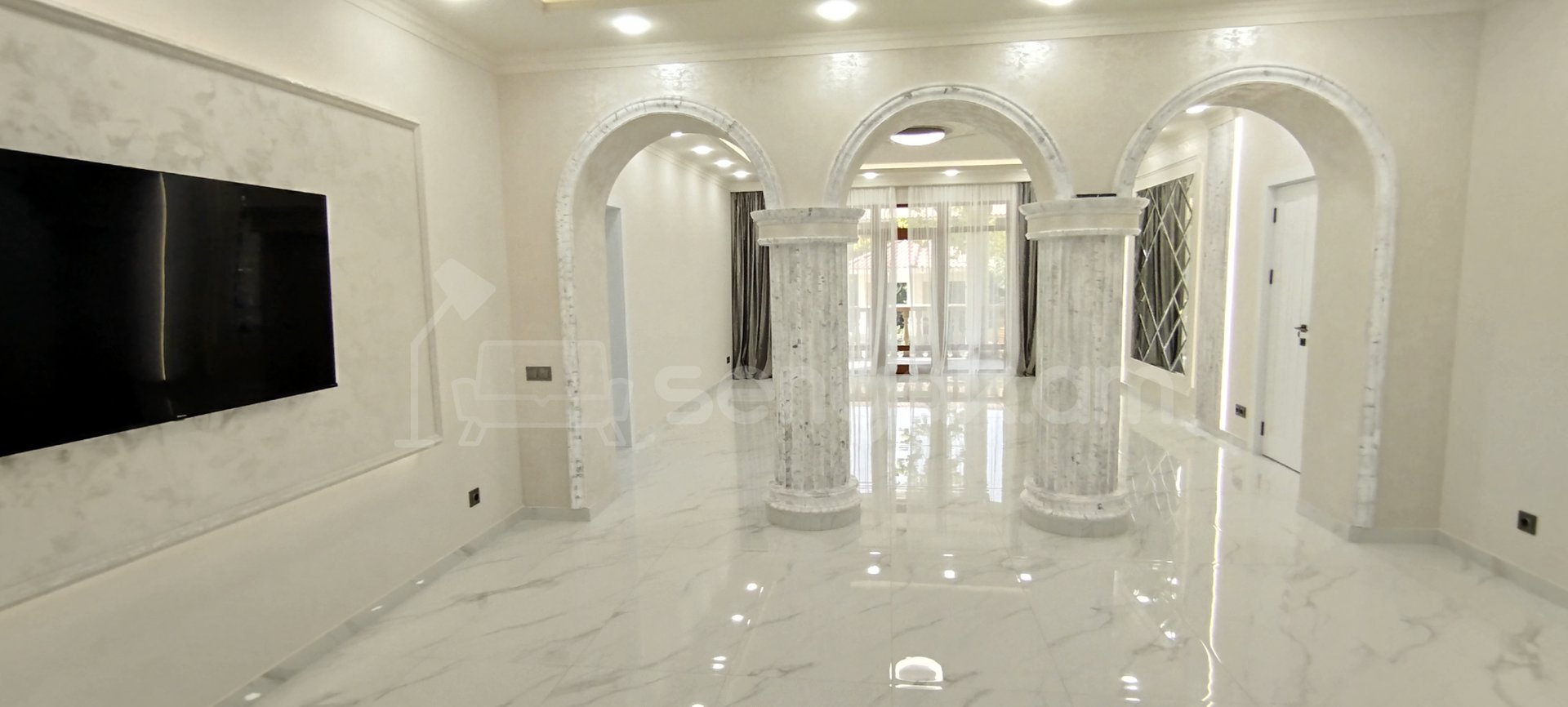 4 Սենյականոց Շքեղ Առանձնատուն, 300քմ, Լողավազանով