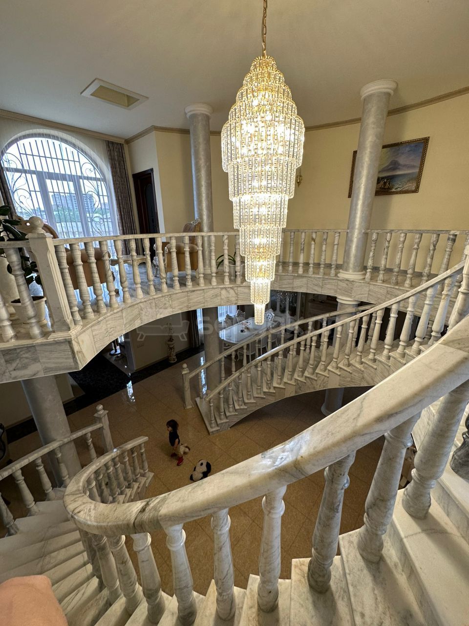 5 Սենյականոց Շքեղ Առանձնատուն, 200քմ, Լողավազանով