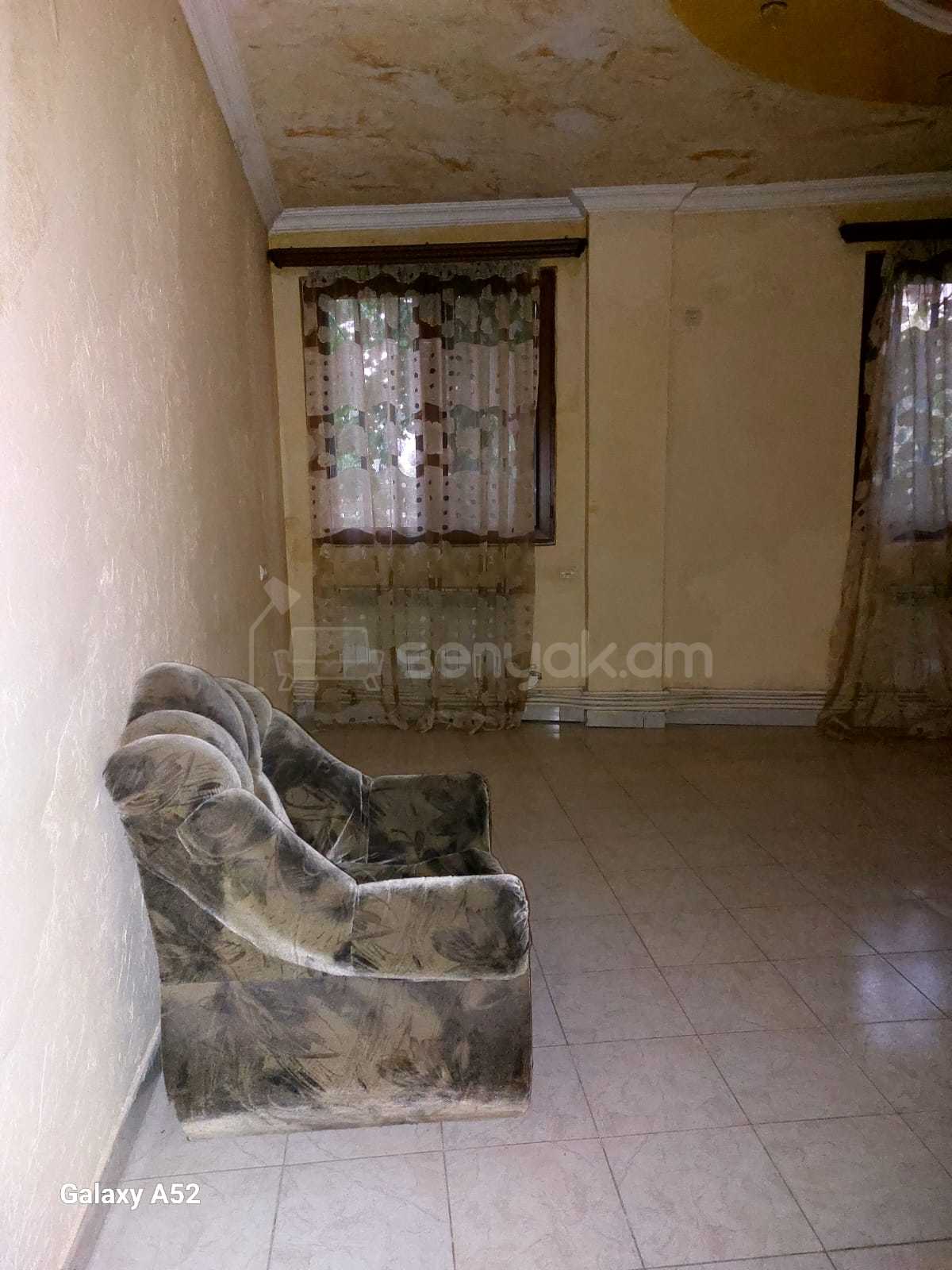 Առևտրի Տարածք, 300քմ