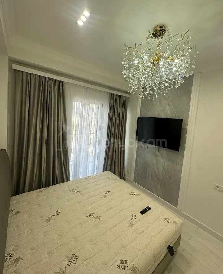 3 Սենյականոց Բնակարան Նորակառույցում, 70քմ, 13/20 հարկ, Դիզայներական Վերանորոգված