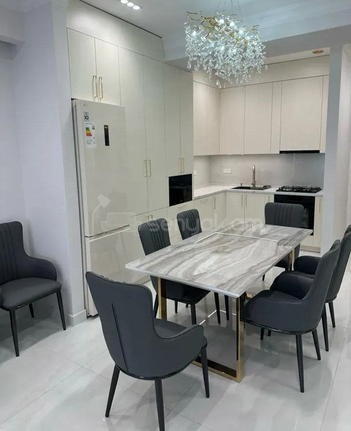 3 Սենյականոց Բնակարան Նորակառույցում, 70քմ, 13/20 հարկ, Դիզայներական Վերանորոգված