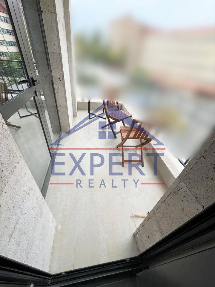 2 Սենյականոց Բնակարան Նորակառույցում, 52քմ, 4/18 հարկ, Կապիտալ Վերանորոգված, Կահավորված, Արևկող