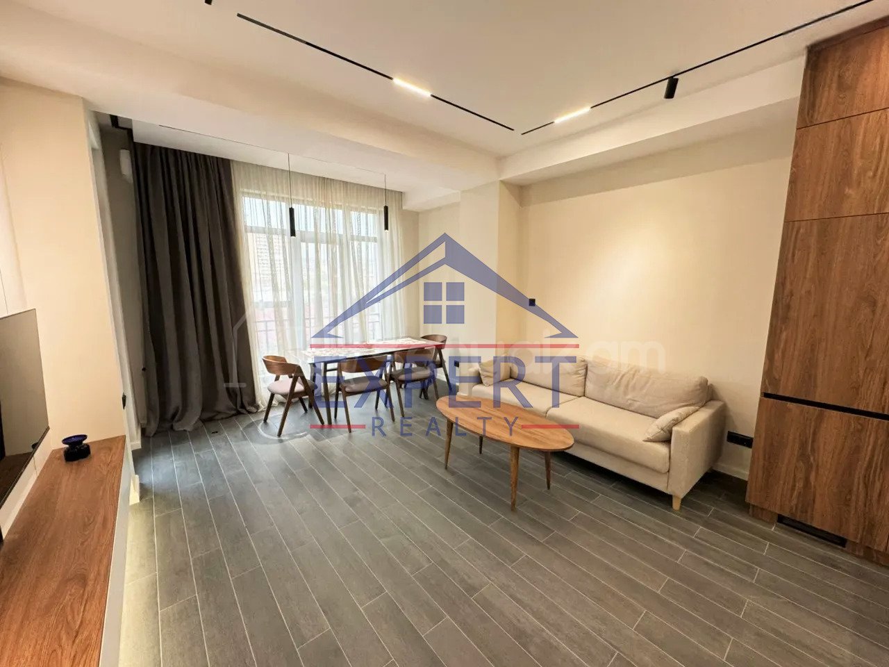 2 Սենյականոց Բնակարան Նորակառույցում, 52քմ, 4/18 հարկ, Կապիտալ Վերանորոգված, Կահավորված, Արևկող