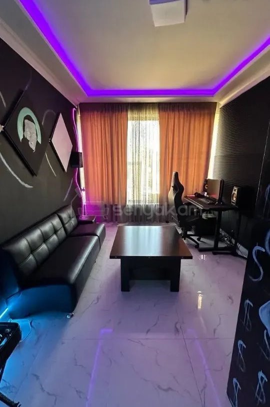 5 Սենյականոց Սեփական Տուն, 160քմ, Կապիտալ Վերանորոգված