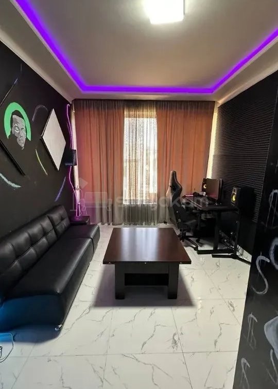 5 Սենյականոց Սեփական Տուն, 160քմ, Կապիտալ Վերանորոգված