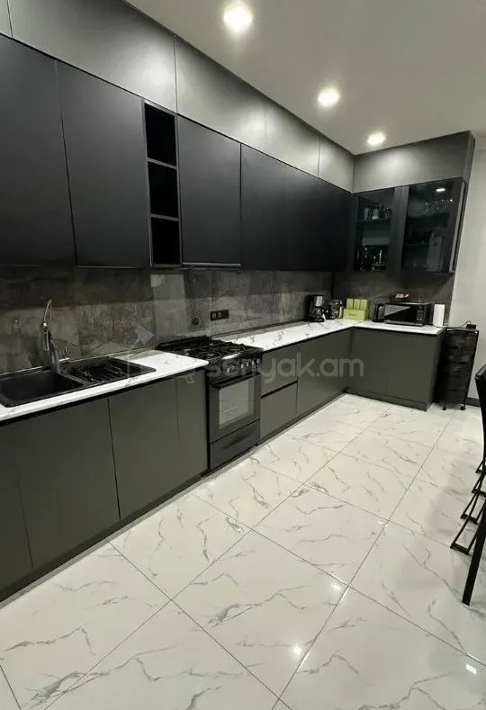 5 Սենյականոց Սեփական Տուն, 160քմ, Կապիտալ Վերանորոգված