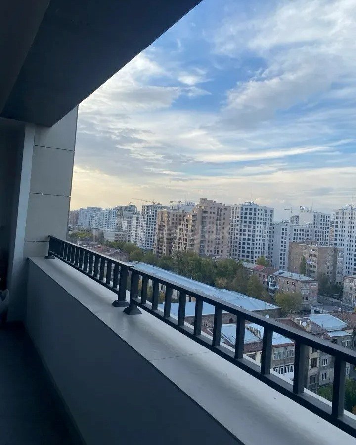 2 Սենյականոց Բնակարան Նորակառույցում, 65քմ, 12/18 հարկ, Դիզայներական Վերանորոգված