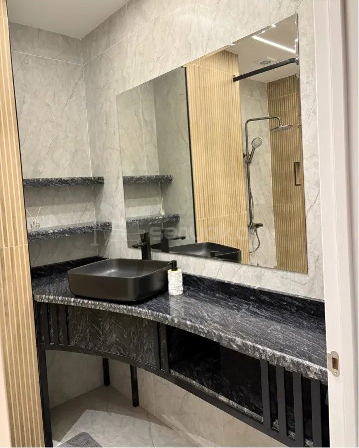 2 Սենյականոց Բնակարան Նորակառույցում, 65քմ, 12/18 հարկ, Դիզայներական Վերանորոգված