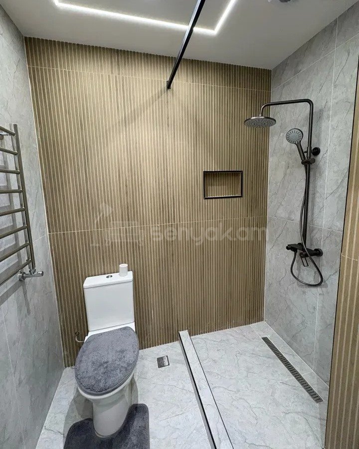 2 Սենյականոց Բնակարան Նորակառույցում, 65քմ, 12/18 հարկ, Դիզայներական Վերանորոգված