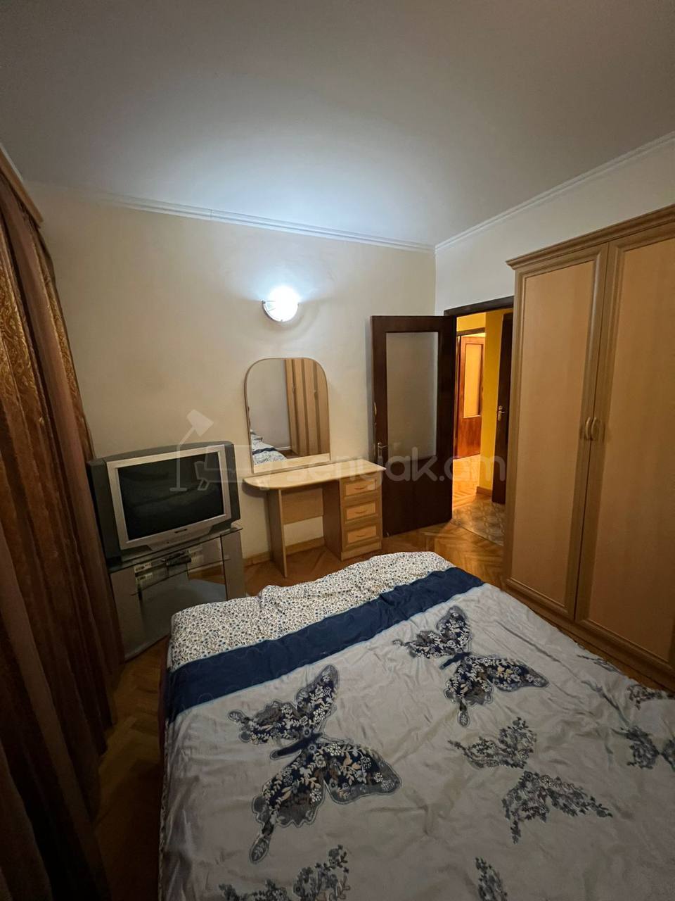 4 Սենյականոց Բնակարան, 90քմ, 5/9 հարկ, Կապիտալ Վերանորոգված, Կահավորված, Արևկող