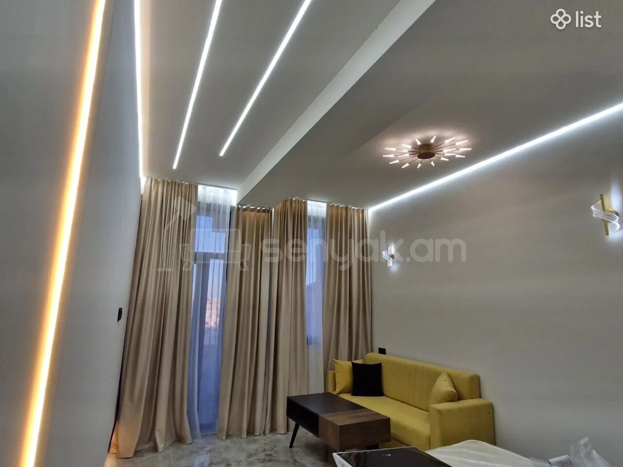 1 Սենյականոց Բնակարան, 36քմ, 2/4 հարկ, Դիզայներական Վերանորոգված, Կահավորված