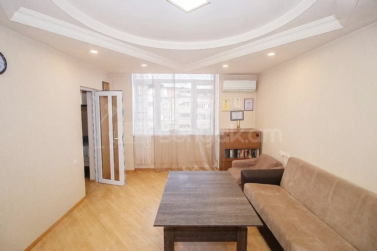 1 Սենյականոց Բնակարան, 40քմ, 9/9 հարկ, Կոսմետիկ Վերանորոգված