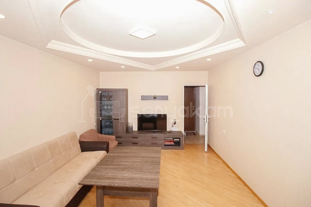 1 Սենյականոց Բնակարան, 40քմ, 9/9 հարկ, Կոսմետիկ Վերանորոգված