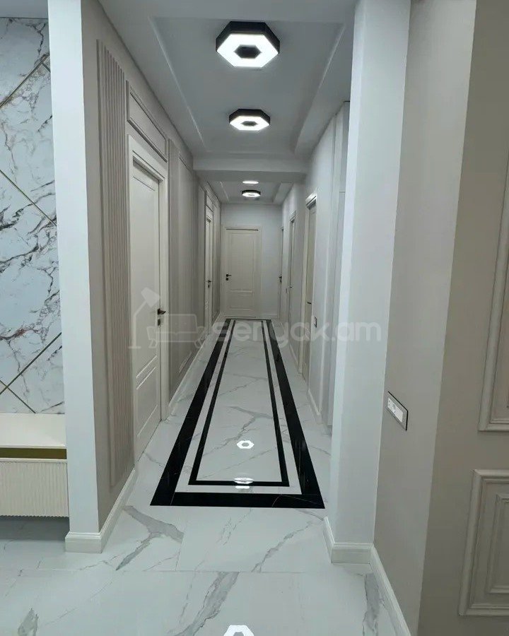 4 Սենյականոց Բնակարան Նորակառույցում, 113քմ, 9/14 հարկ, Դիզայներական Վերանորոգված, Կահավորված, Արևկող