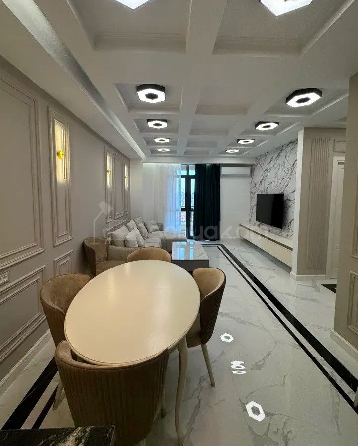 4 Սենյականոց Բնակարան Նորակառույցում, 113քմ, 9/14 հարկ, Դիզայներական Վերանորոգված, Կահավորված, Արևկող