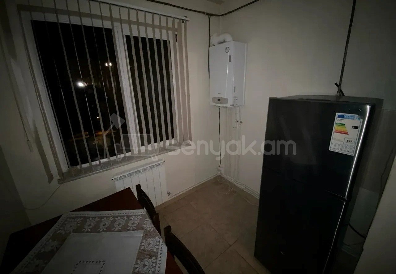 3 Սենյականոց Բնակարան, 65քմ, 6/9 հարկ, Նորմալ Վիճակում