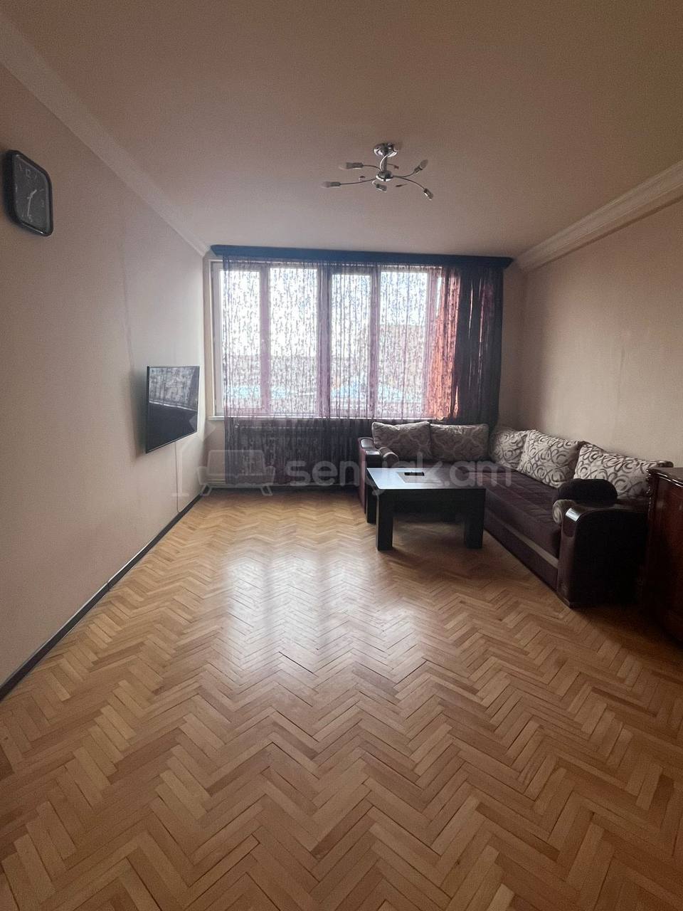 3 Սենյականոց Բնակարան, 75քմ, 7/10 հարկ, Նորմալ Վիճակում