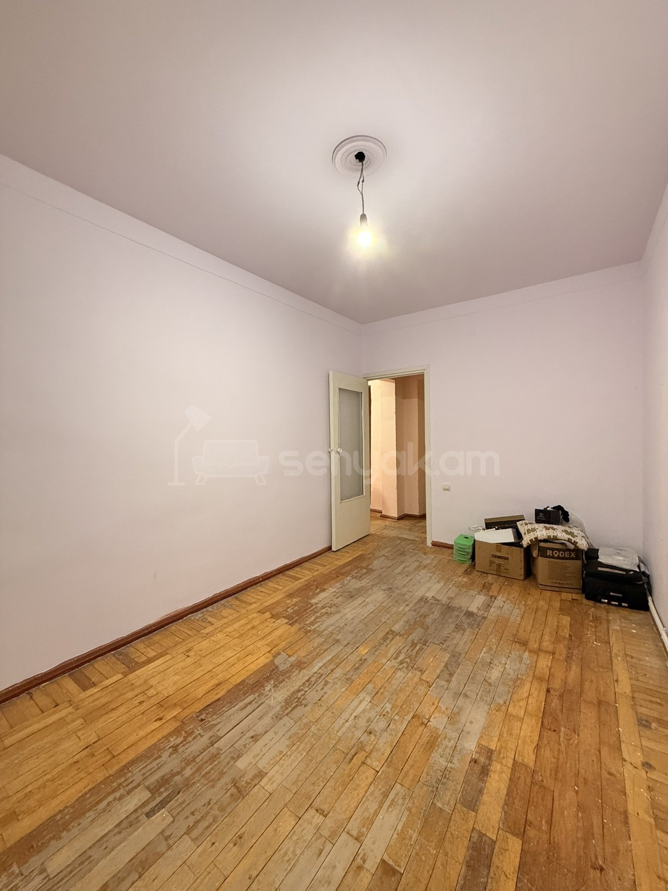 2 Սենյականոց Բնակարան, 67քմ, 7/9 հարկ, Նորմալ Վիճակում