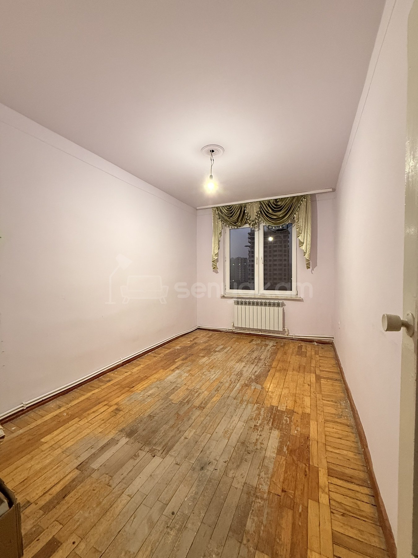 2 Սենյականոց Բնակարան, 67քմ, 7/9 հարկ, Նորմալ Վիճակում