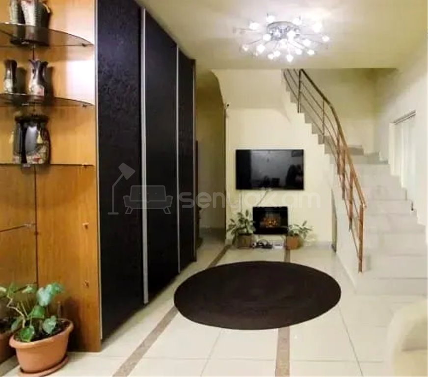 5 Սենյականոց Սեփական Տուն, 178քմ, Կոսմետիկ Վերանորոգված