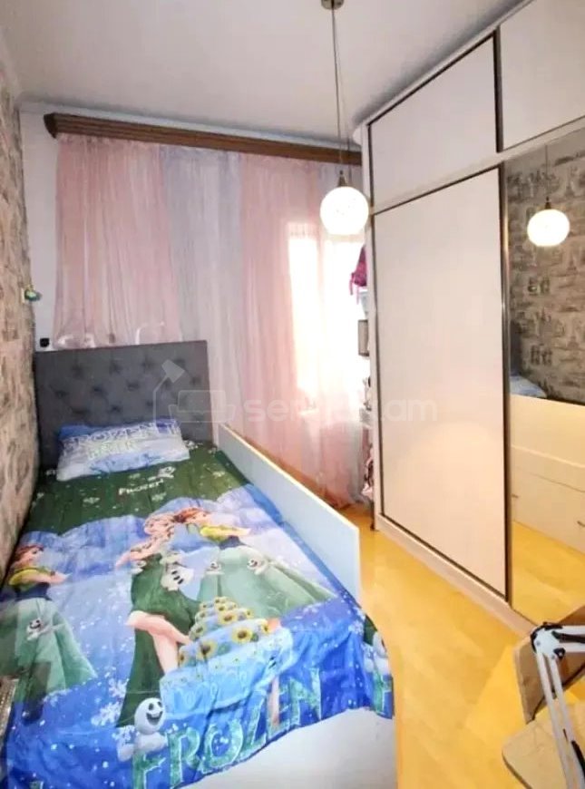 5 Սենյականոց Սեփական Տուն, 178քմ, Կոսմետիկ Վերանորոգված