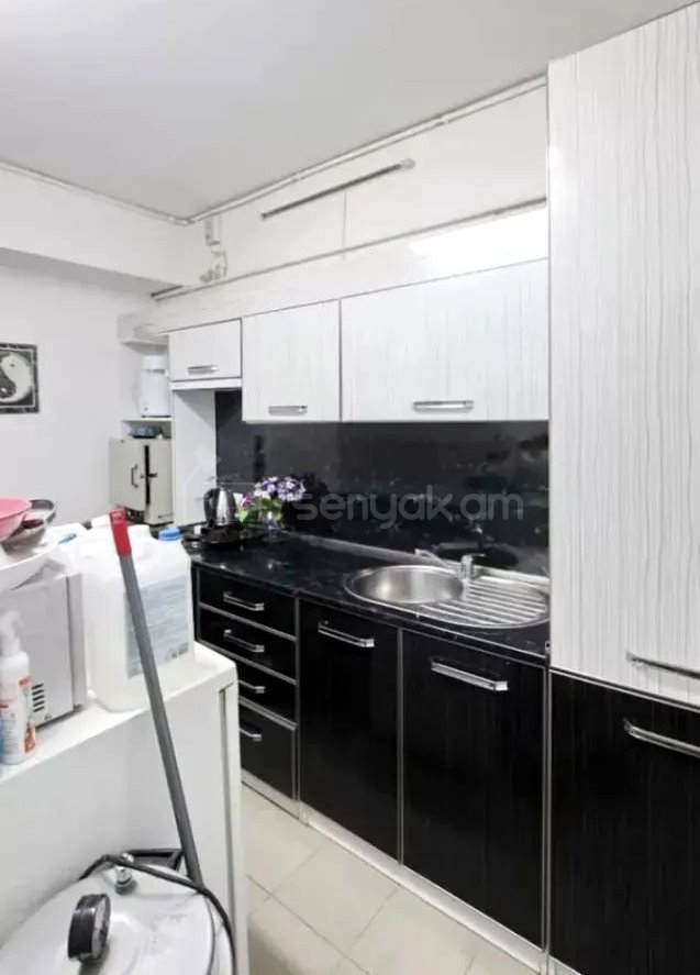 5 Սենյականոց Սեփական Տուն, 178քմ, Կոսմետիկ Վերանորոգված