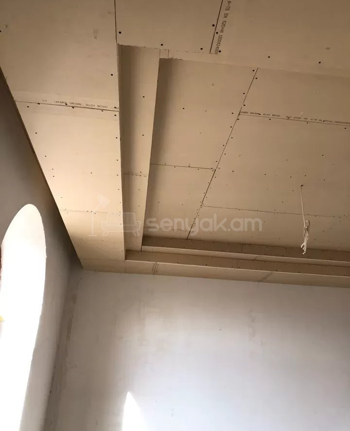 8 Սենյականոց Շքեղ Առանձնատուն, 880քմ