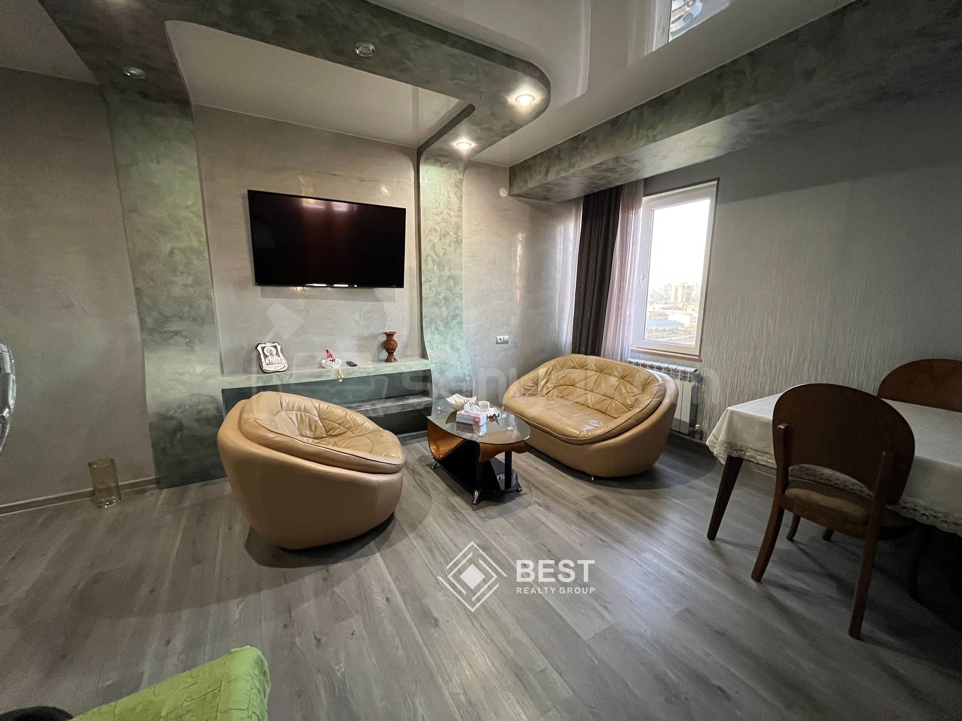 3 Սենյականոց Բնակարան, 81քմ, 12/14 հարկ, Կապիտալ Վերանորոգված