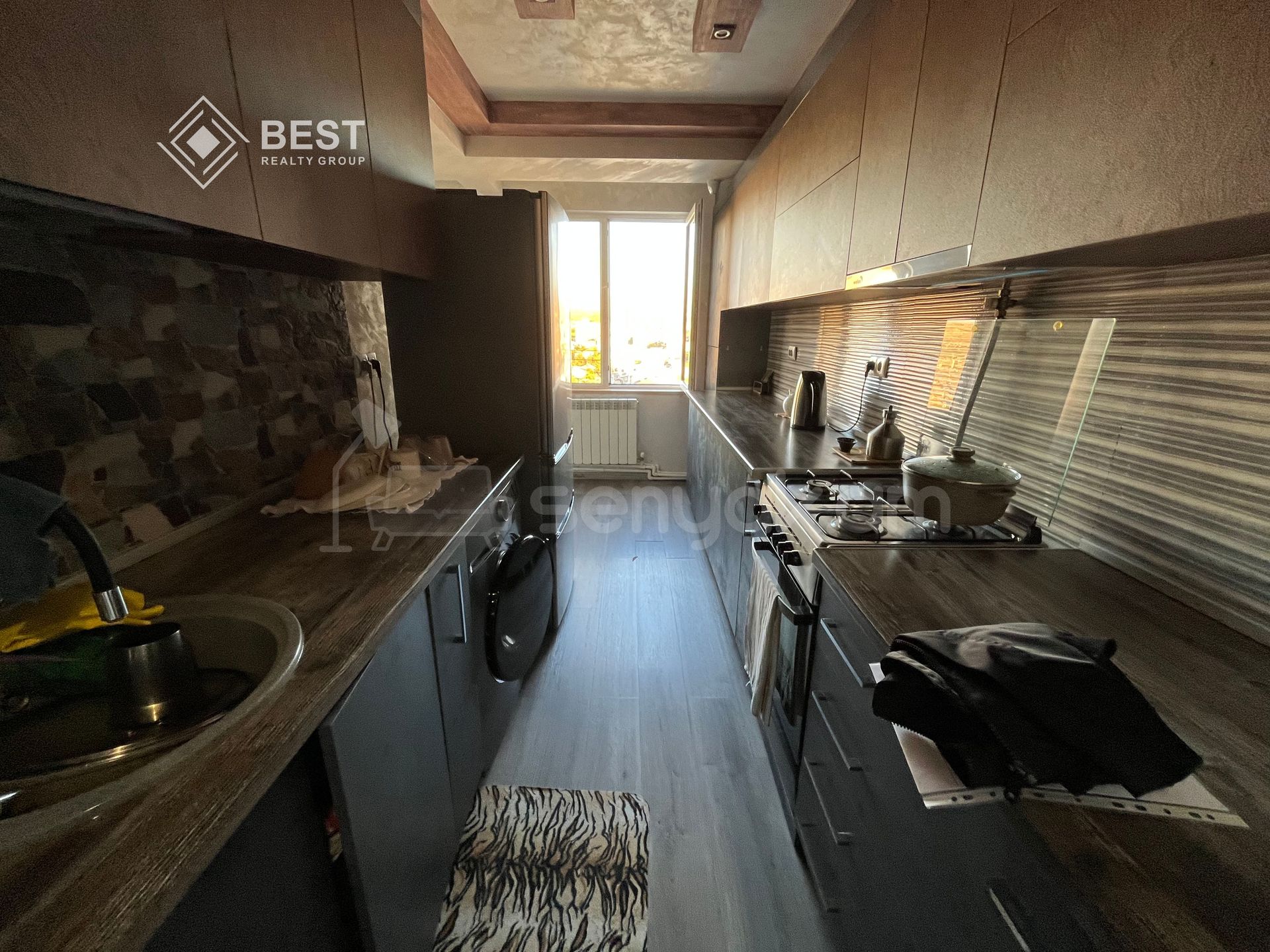 3 Սենյականոց Բնակարան, 81քմ, 12/14 հարկ, Կապիտալ Վերանորոգված