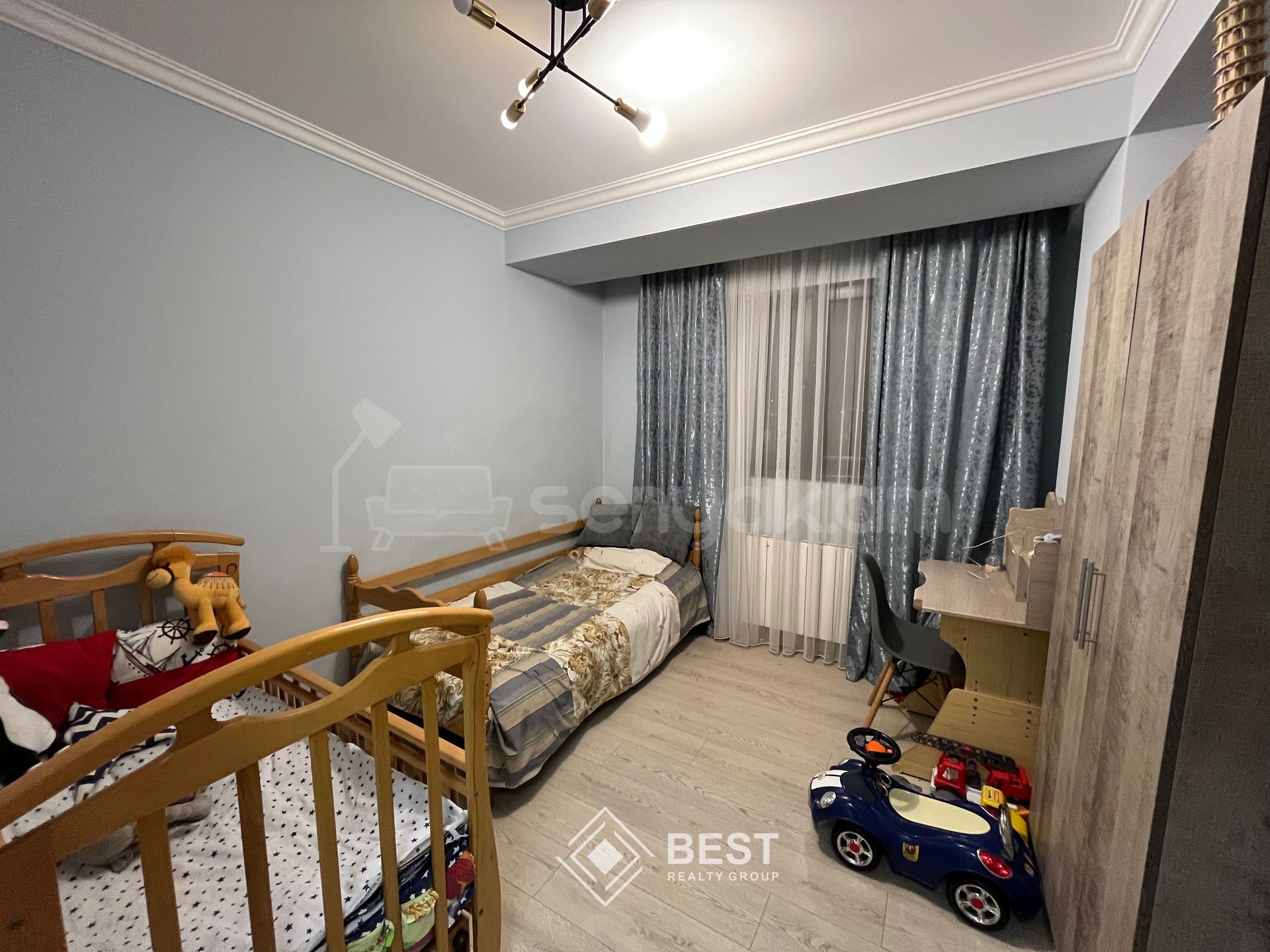 4 Սենյականոց Բնակարան, 81քմ, 11/14 հարկ, Կապիտալ Վերանորոգված