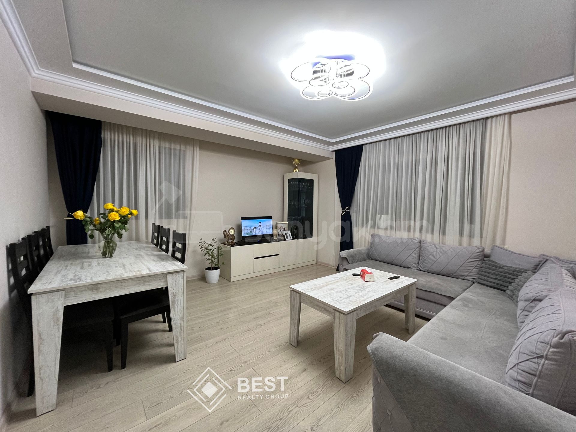 4 Սենյականոց Բնակարան, 81քմ, 11/14 հարկ, Կապիտալ Վերանորոգված