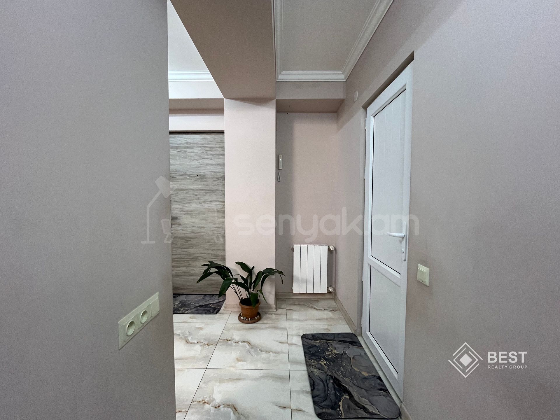 4 Սենյականոց Բնակարան, 81քմ, 11/14 հարկ, Կապիտալ Վերանորոգված