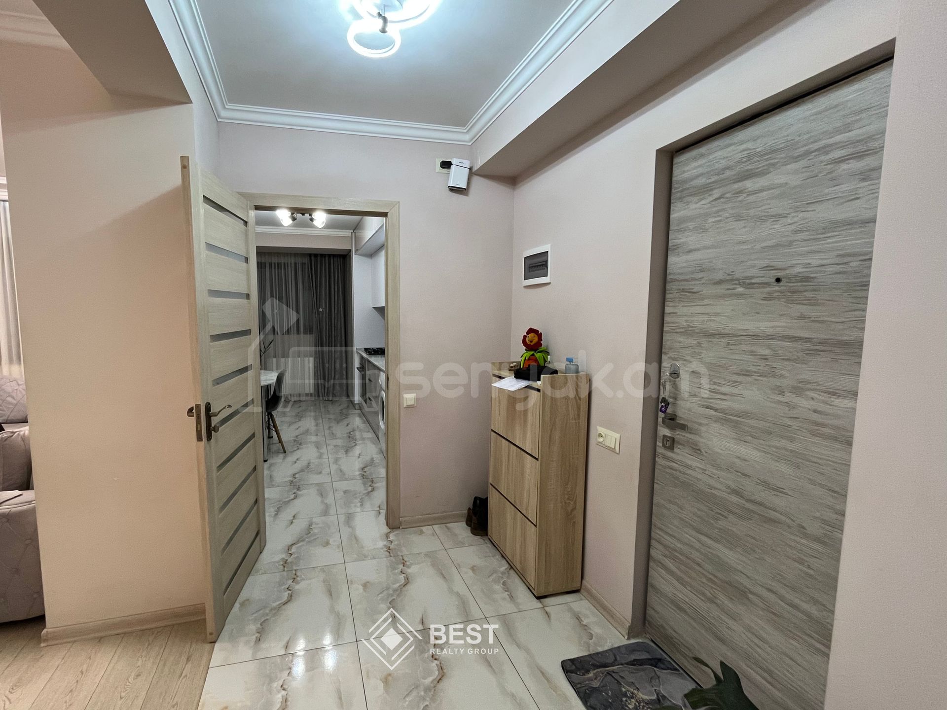 4 Սենյականոց Բնակարան, 81քմ, 11/14 հարկ, Կապիտալ Վերանորոգված