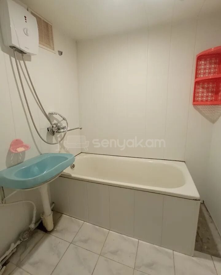 3 Սենյականոց Բնակարան, 75քմ, 6/9 հարկ, Կոսմետիկ Վերանորոգված, Կահավորված, Արևկող