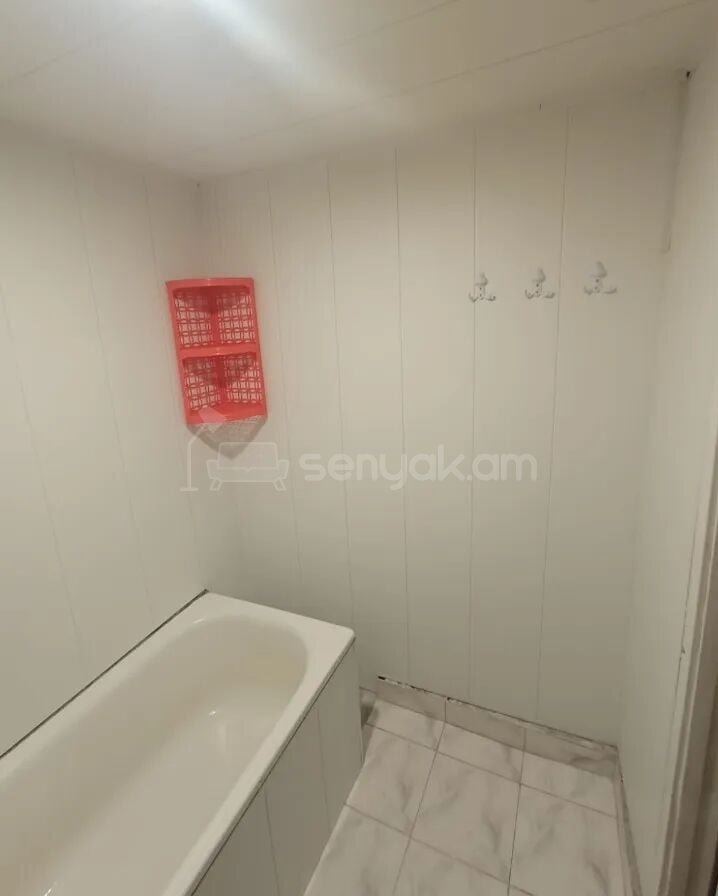 3 Սենյականոց Բնակարան, 75քմ, 6/9 հարկ, Կոսմետիկ Վերանորոգված, Կահավորված, Արևկող