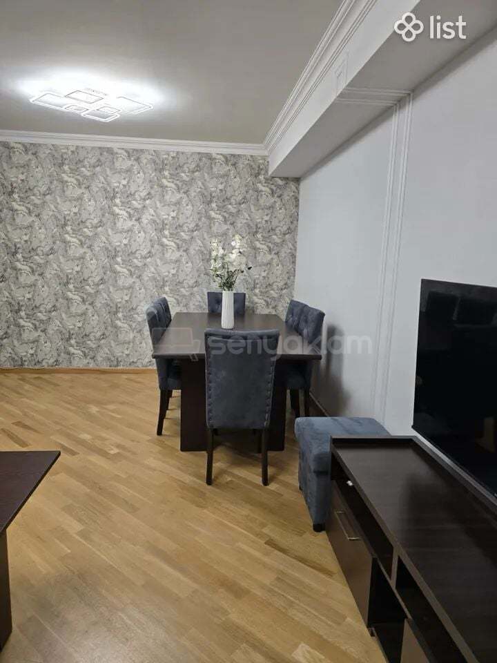 3 Սենյականոց Բնակարան, 76քմ, 1/14 հարկ, Կապիտալ Վերանորոգված