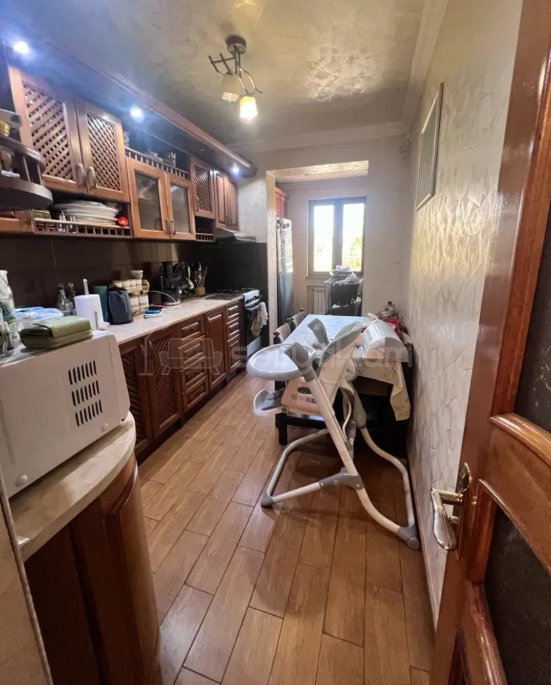 3 Սենյականոց Բնակարան, 80քմ, 2/9 հարկ, Կապիտալ Վերանորոգված