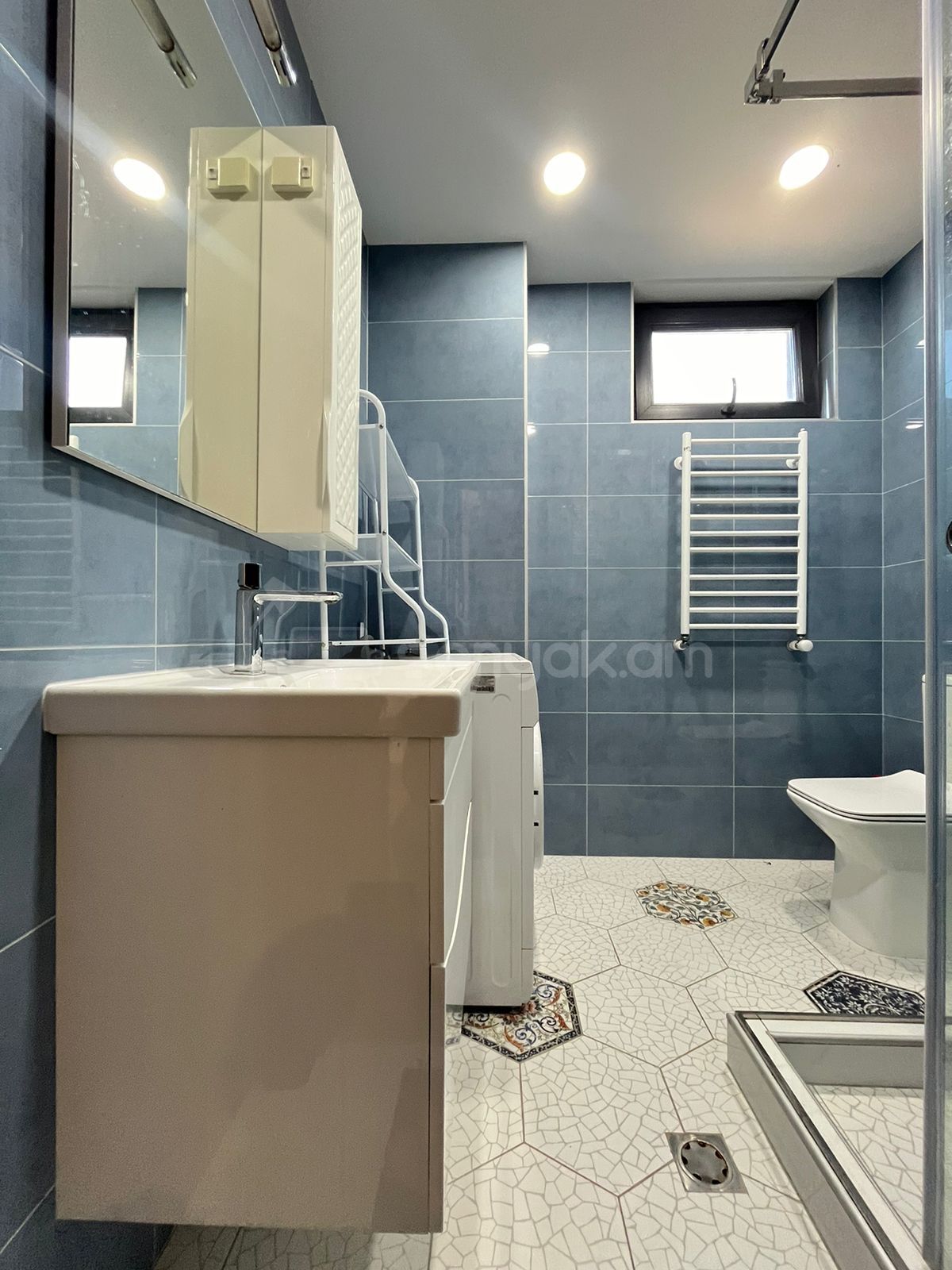 3 Սենյականոց Բնակարան Նորակառույցում, 80քմ, 2/2 հարկ, Կապիտալ Վերանորոգված, Կահավորված, Արևկող