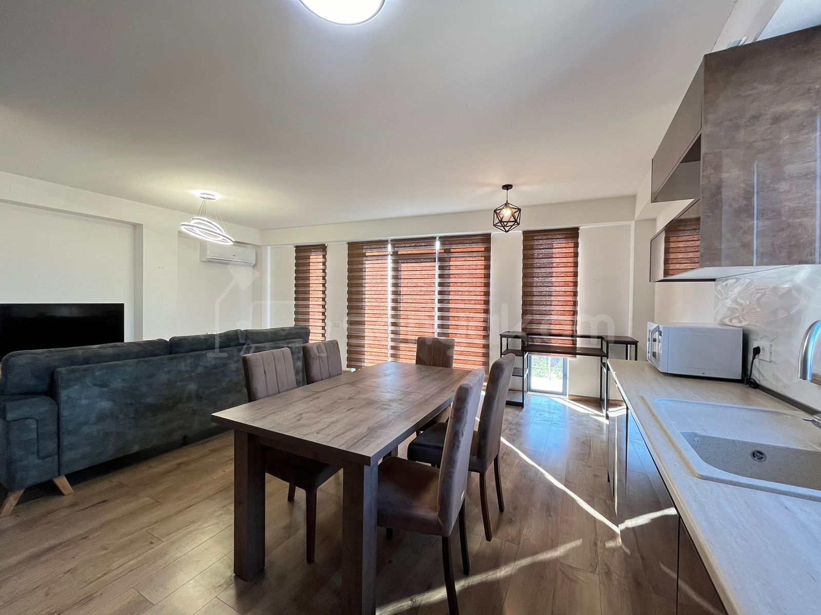 3 Սենյականոց Բնակարան Նորակառույցում, 80քմ, 2/2 հարկ, Կապիտալ Վերանորոգված, Կահավորված, Արևկող