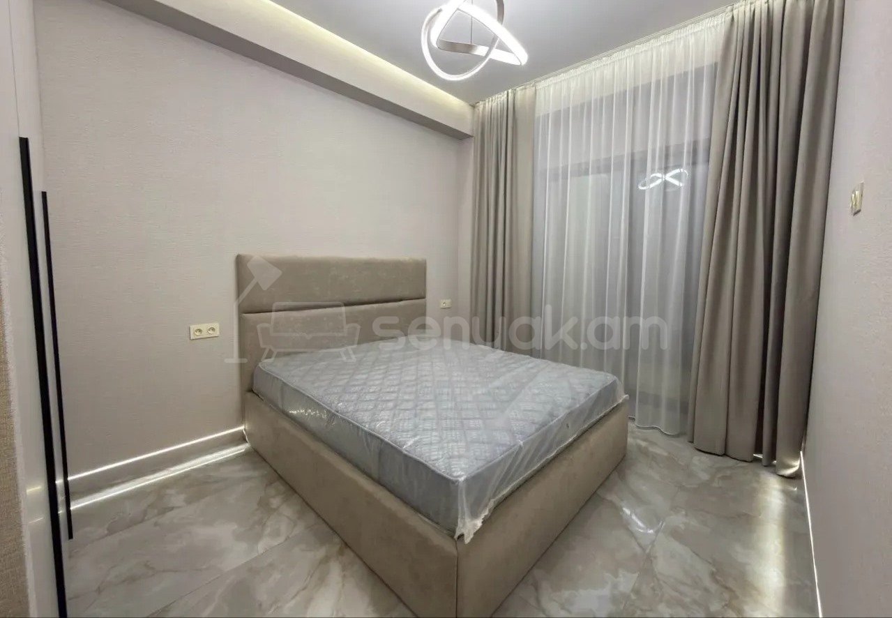 3 Սենյականոց Բնակարան Նորակառույցում, 71քմ, 8/18 հարկ, Դիզայներական Վերանորոգված