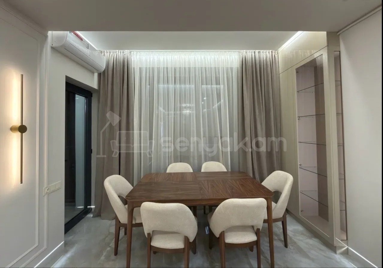 3 Սենյականոց Բնակարան Նորակառույցում, 71քմ, 8/18 հարկ, Դիզայներական Վերանորոգված