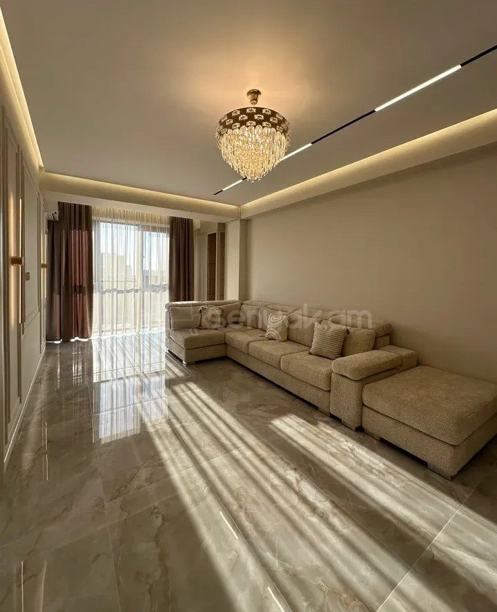 3 Սենյականոց Բնակարան Նորակառույցում, 71քմ, 8/18 հարկ, Դիզայներական Վերանորոգված