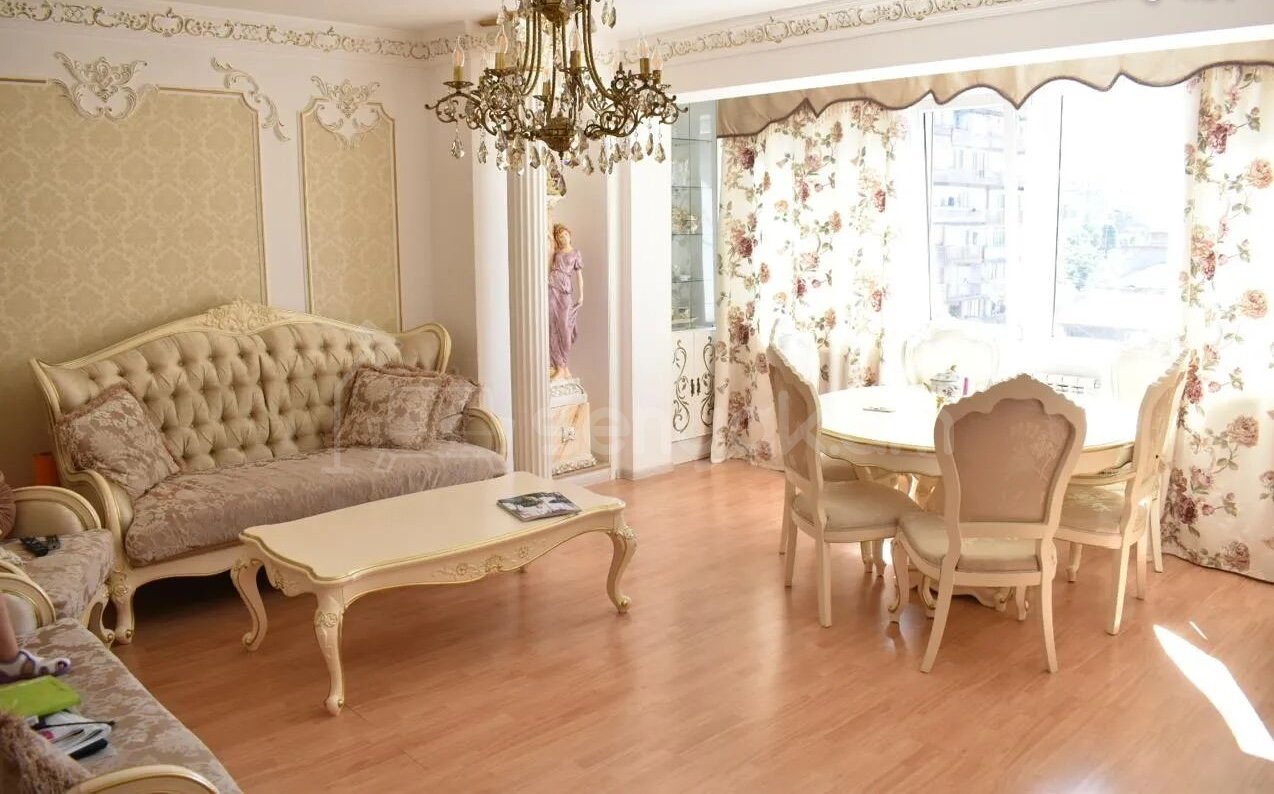 3 Սենյականոց Բնակարան, 74քմ, 6/9 հարկ, Կապիտալ Վերանորոգված