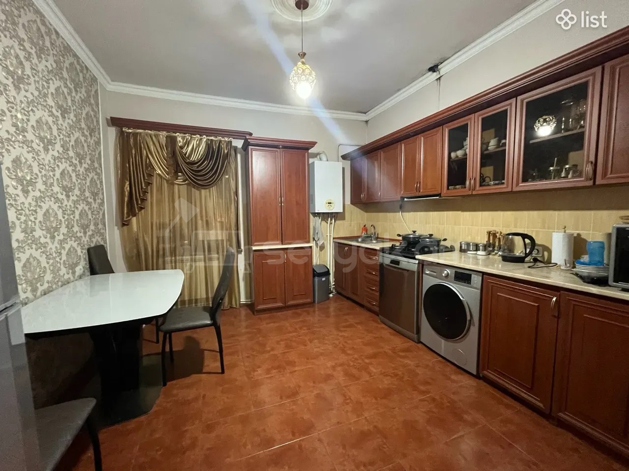 7 Սենյականոց Սեփական Տուն, 125քմ, Կոսմետիկ Վերանորոգված, Ավտոտնակով