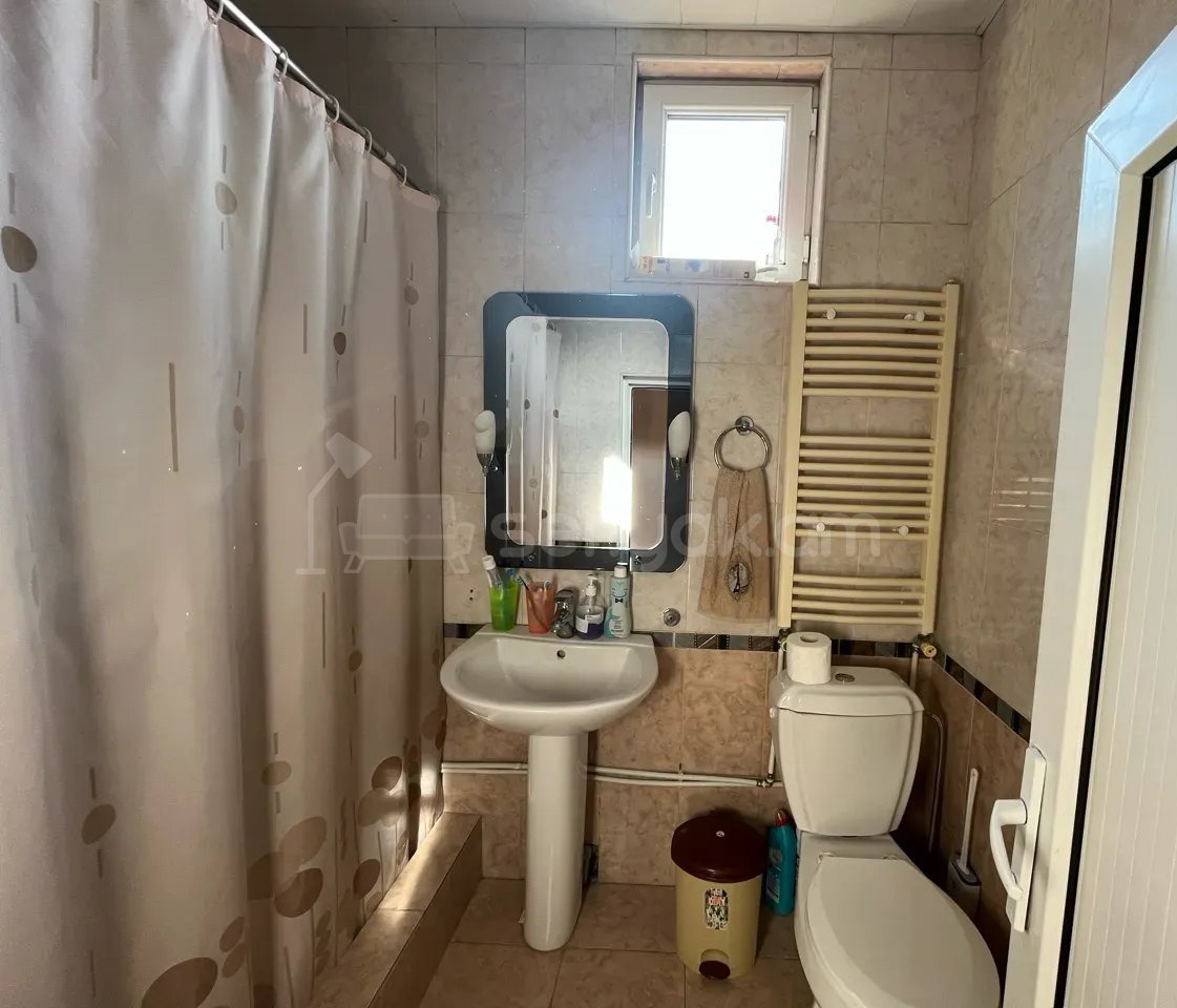 7 Սենյականոց Սեփական Տուն, 125քմ, Կոսմետիկ Վերանորոգված, Ավտոտնակով