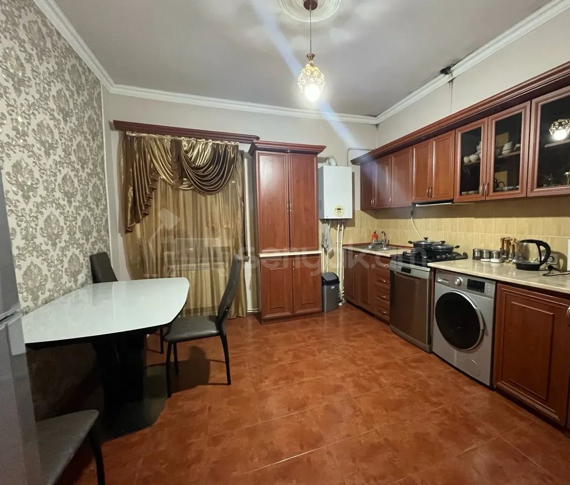 7 Սենյականոց Սեփական Տուն, 125քմ, Կոսմետիկ Վերանորոգված, Ավտոտնակով