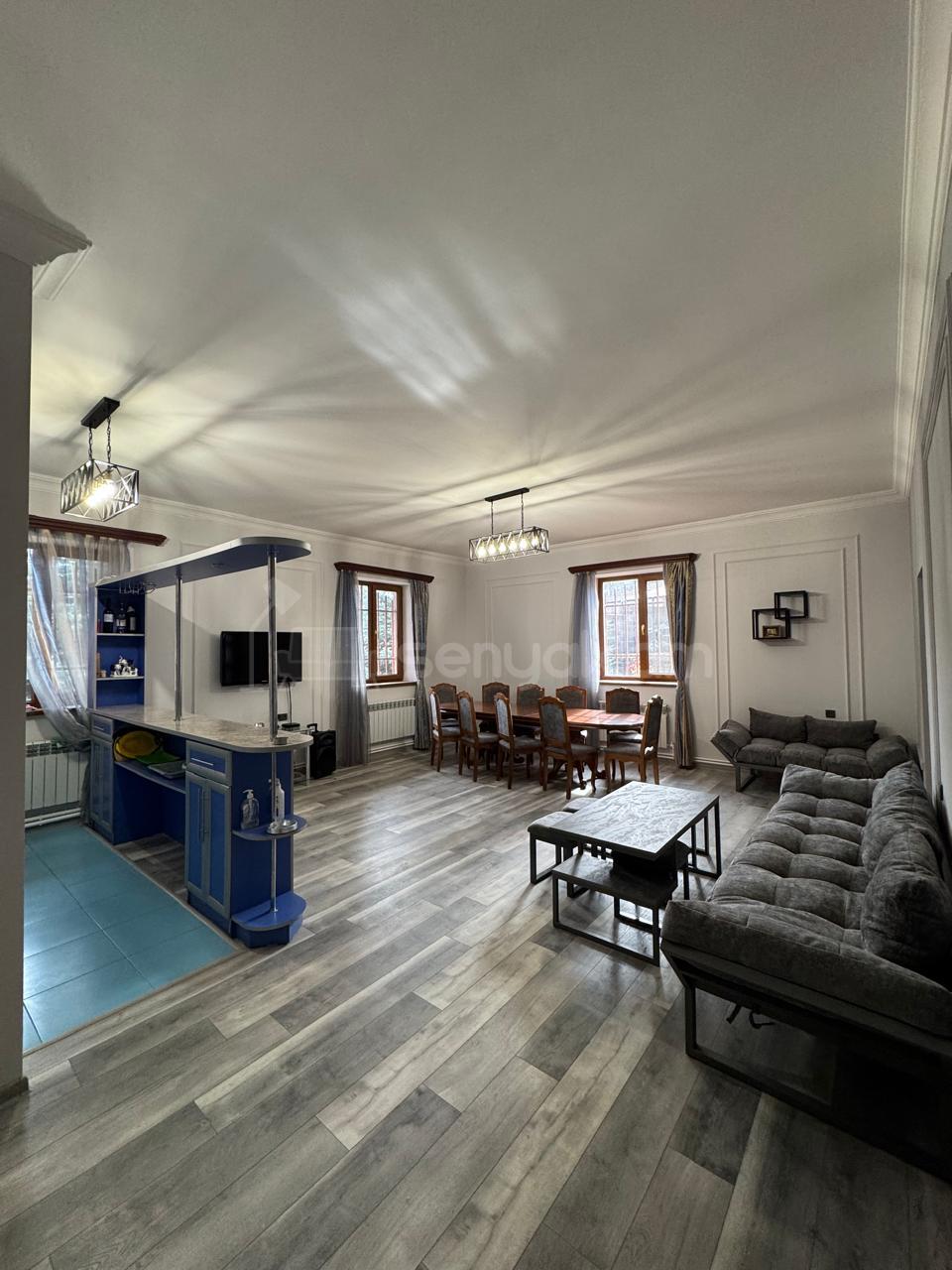 5 Սենյականոց Սեփական Տուն, 240քմ, Դիզայներական Վերանորոգված