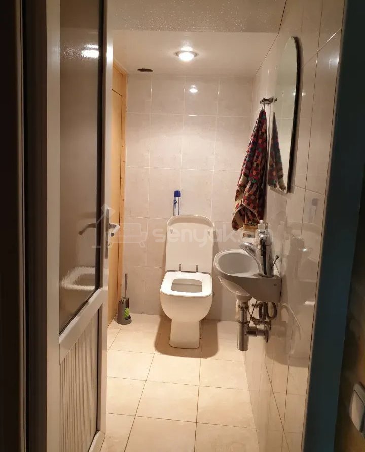 7 Սենյականոց Սեփական Տուն, 256քմ, Կապիտալ Վերանորոգված, Ավտոտնակով