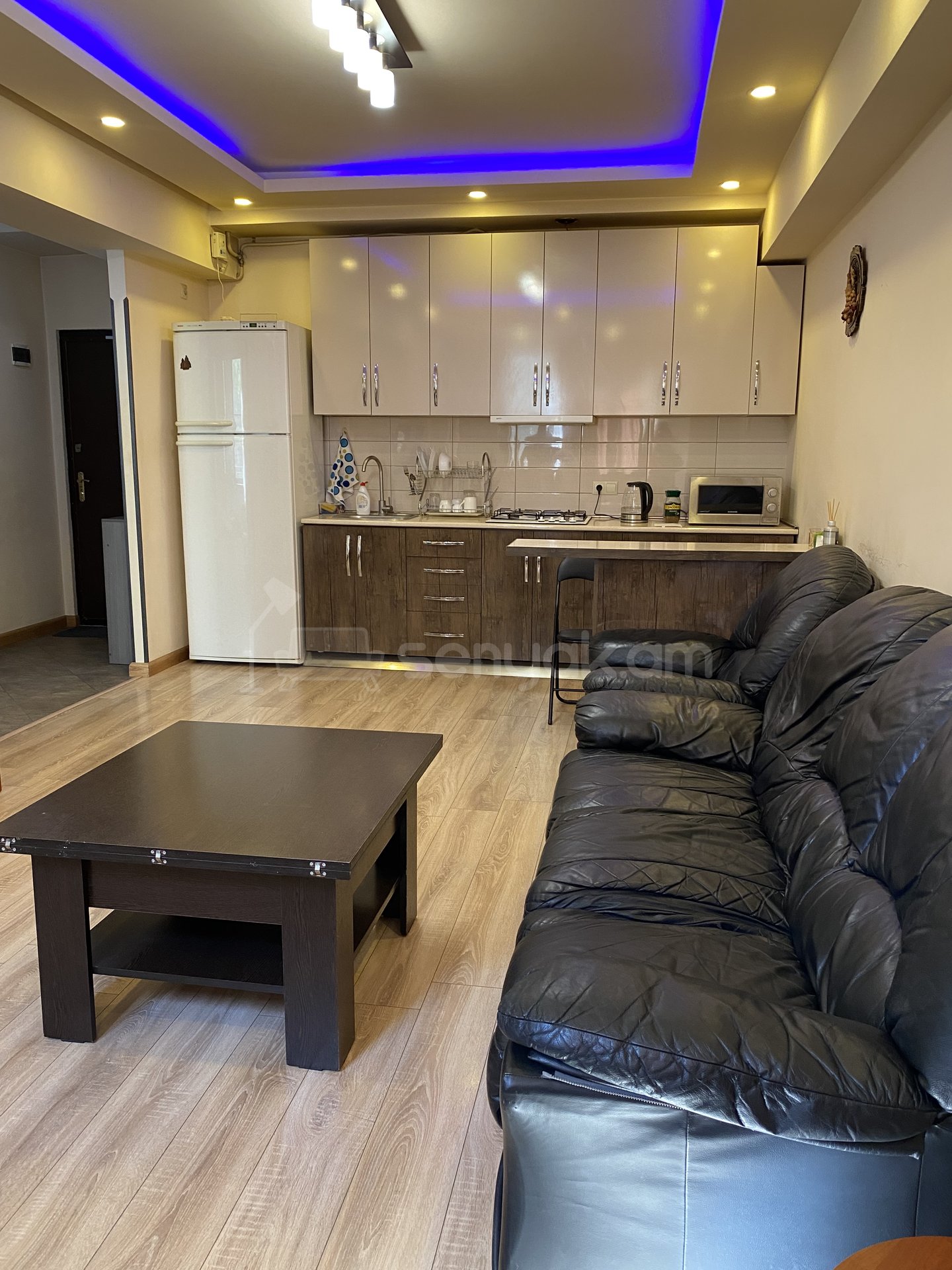 2 Սենյականոց Բնակարան, 42քմ, 4/11 հարկ, Կապիտալ Վերանորոգված, Կահավորված, Արևկող